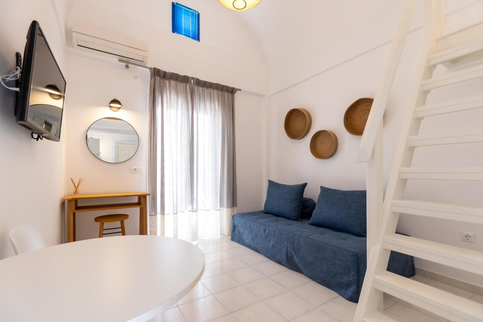 Louis Studios Santorini Камарі Екстер'єр фото